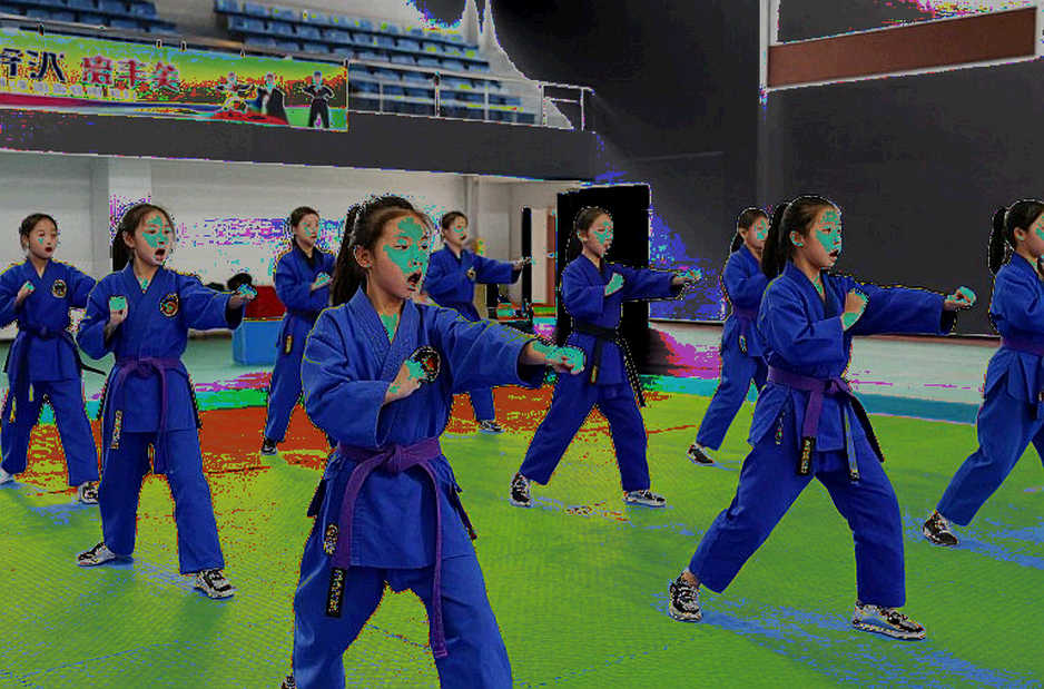 Khi mọi ô dữ liệu đều trống: cám dỗ kết luận sớm của nghề viết thể thao