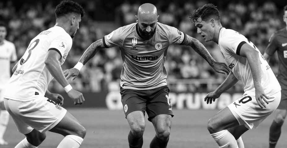 When Neville Called Manchester United 'Mannequins': Intensity, Not Shape, Is the Problem When Neville Called Manchester United 'Mannequins': Intensity, Not Shape, Is the Problem
