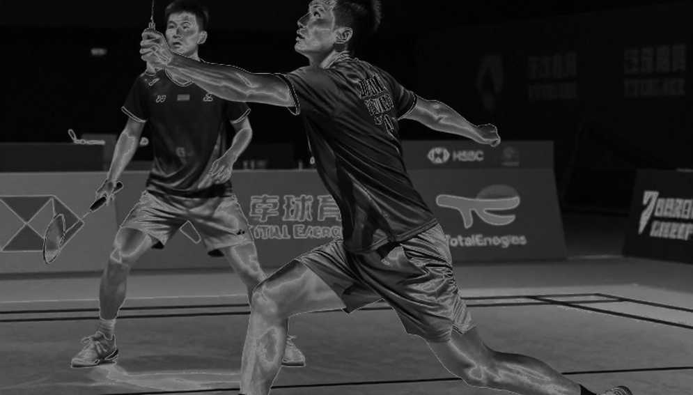 Alwi Farhan tập cùng Kento Momota trước Asian Games 2026: Bản đồ không gian của một tay vợt đang lên Alwi Farhan tập cùng Kento Momota trước Asian Games 2026: Bản đồ không gian của một tay vợt đang lên