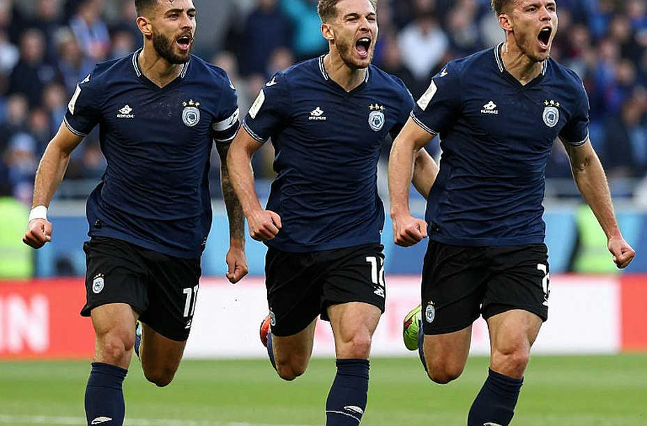 Xavi Espart và bài học về một cái tên được định giá bằng lời khen Xavi Espart và bài học về một cái tên được định giá bằng lời khen