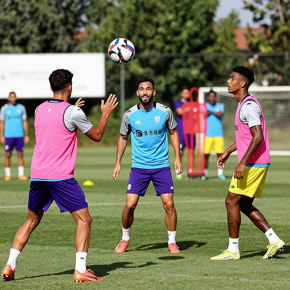 Kayserispor và lệnh cấm chuyển nhượng thứ hai liên tiếp: 60.000 euro chặn đứng cả một kế hoạch mùa giải Kayserispor và lệnh cấm chuyển nhượng thứ hai liên tiếp: 60.000 euro chặn đứng cả một kế hoạch mùa giải