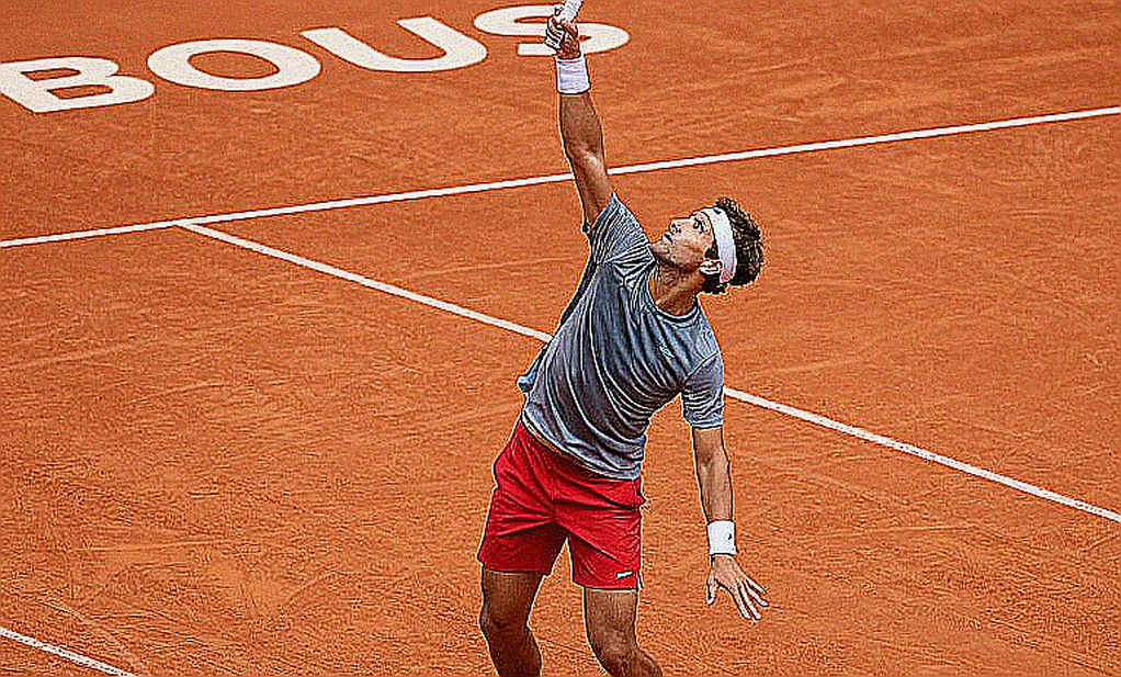 Lehecka hạ Tien ở rubơ quyết định: Séc lần thứ hai liên tiếp quật ngã Mỹ tại Davis Cup