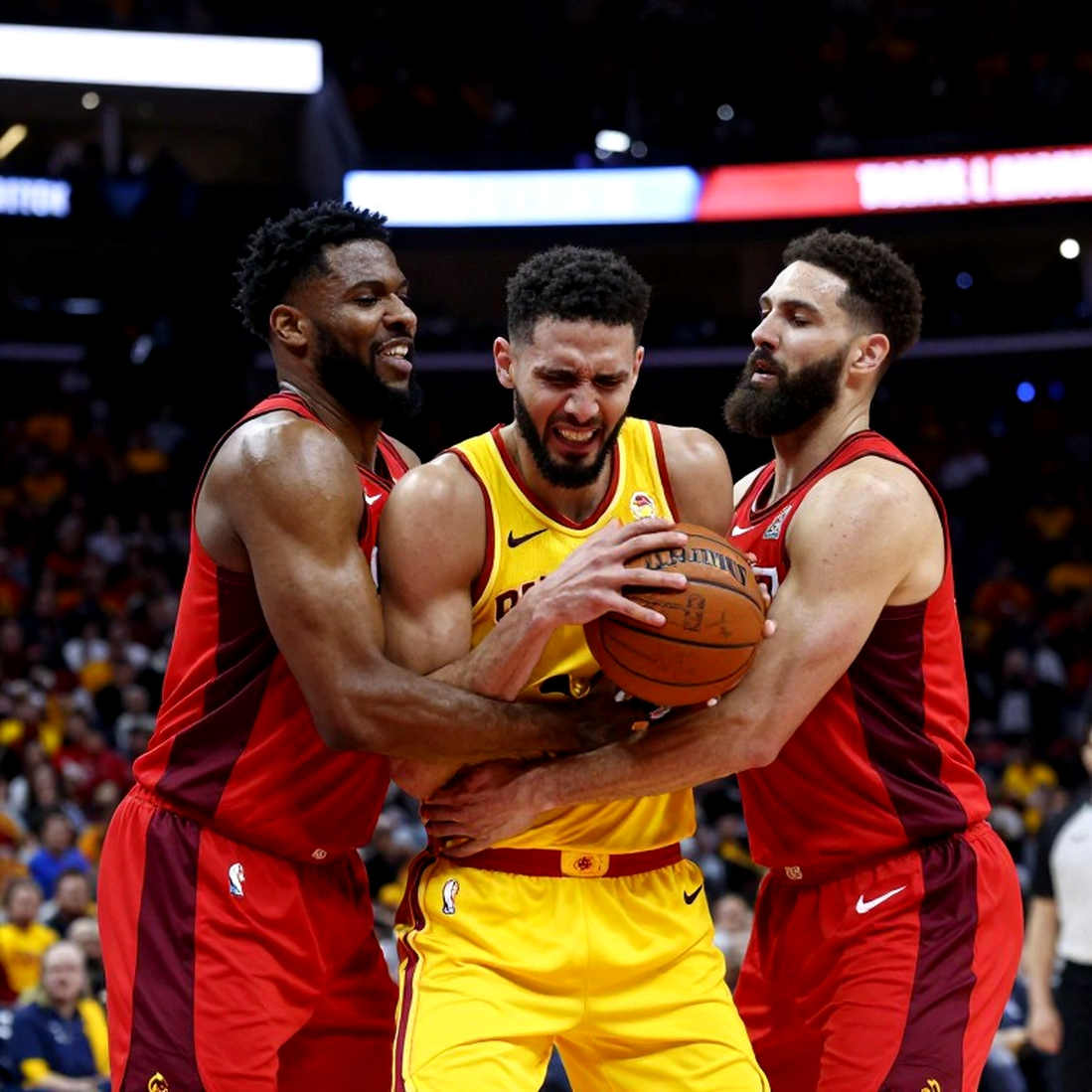 Mark Williams' Shoulder Surgery: A Phoenix with a Broken Wing over Arizona Mark Williams' Shoulder Surgery: A Phoenix with a Broken Wing over Arizona
