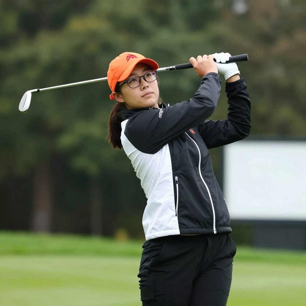 Tám khung phân tích trống và vùng im lặng của dữ liệu golf hiện đại