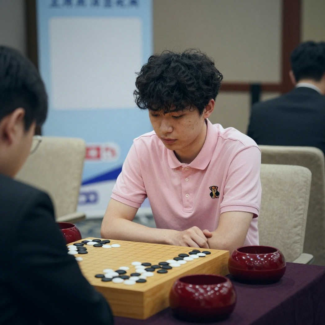 Magnus Carlsen trở lại Global Chess League 2026: Lịch thi đấu nén chặt mới là biến số thật sự Magnus Carlsen trở lại Global Chess League 2026: Lịch thi đấu nén chặt mới là biến số thật sự